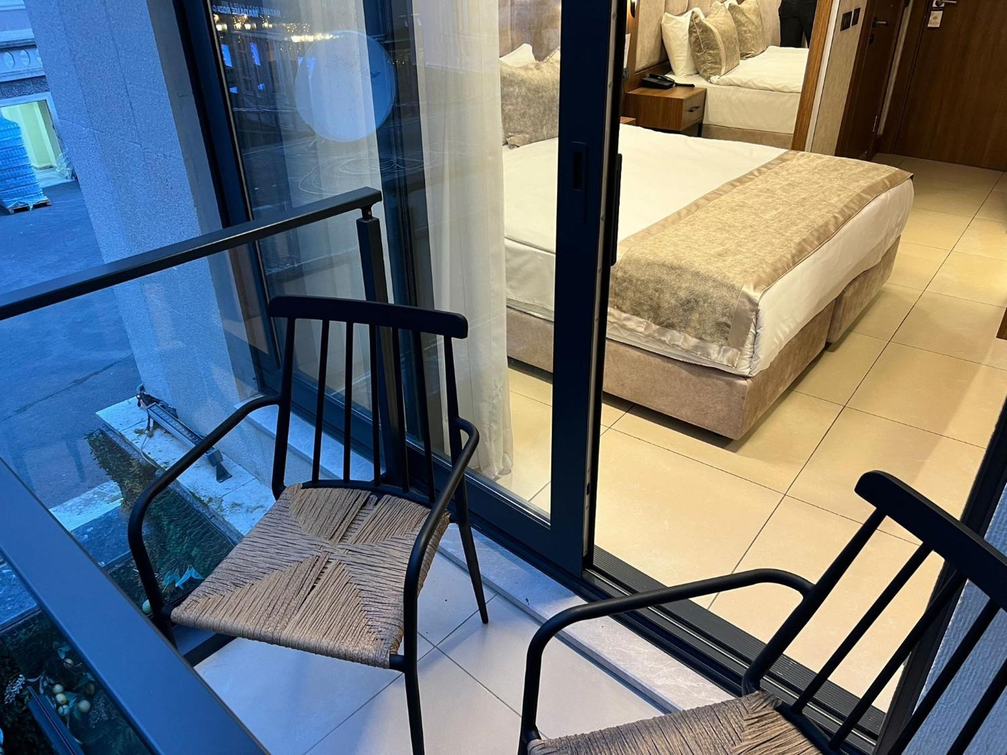 Four Sides Beyoglu Hotel Истанбул Екстериор снимка