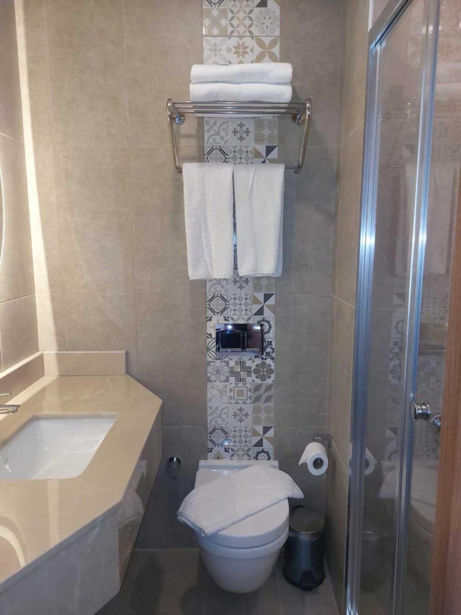 Four Sides Beyoglu Hotel Истанбул Екстериор снимка